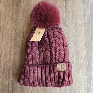 Women's Cozy Knit Pom-Pom Beanie - Maroon